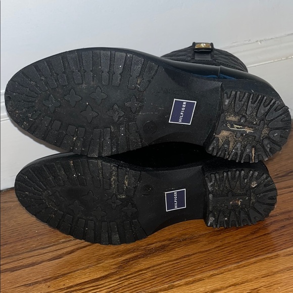 Tommy Hilfiger Quilted Women's Boots - Picture 6 of 7